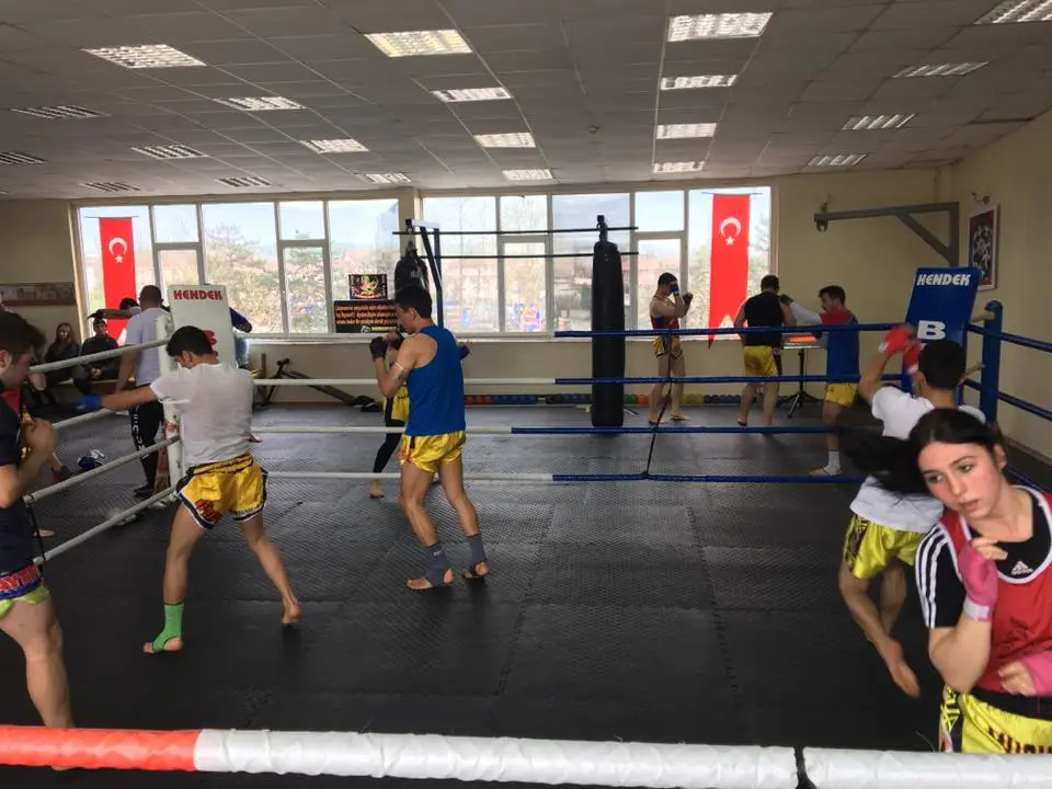Haber: Muay Thai Sporcuları Sınavda Ter Döktü - Galeri-1