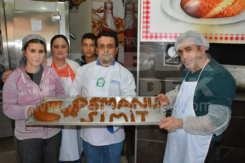 Haber: Hendek’te Osmanlı Simit Fırınından Ay Yıldızlı Tepki - Öne Çıkan