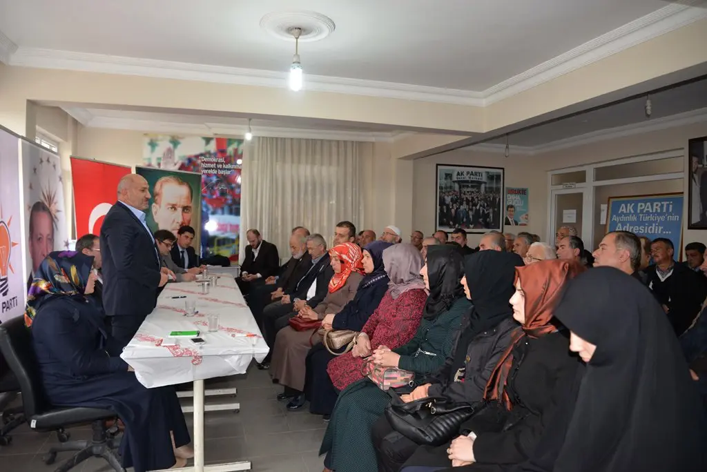 Haber: AK Parti Hendek İlçe Teşkilatı toplandı - Öne Çıkan