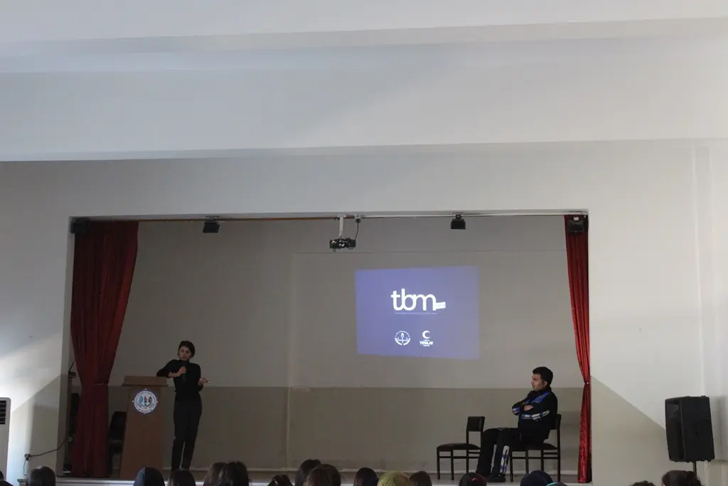Haber: Üniversiteye Gitmeden Bilinçleniyorlar - Galeri-1