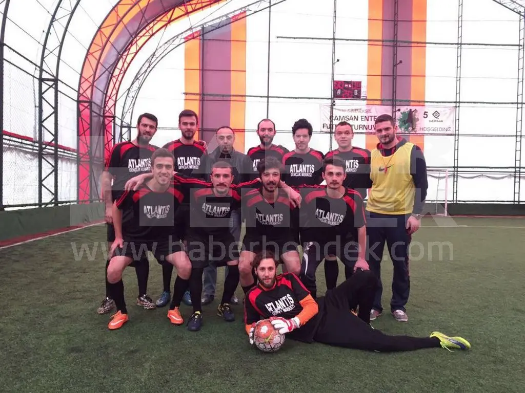 Haber: Üniversite Öğrenciler Arası Futbol Turnuvasında Şampiyon Zebaniler - Galeri-1