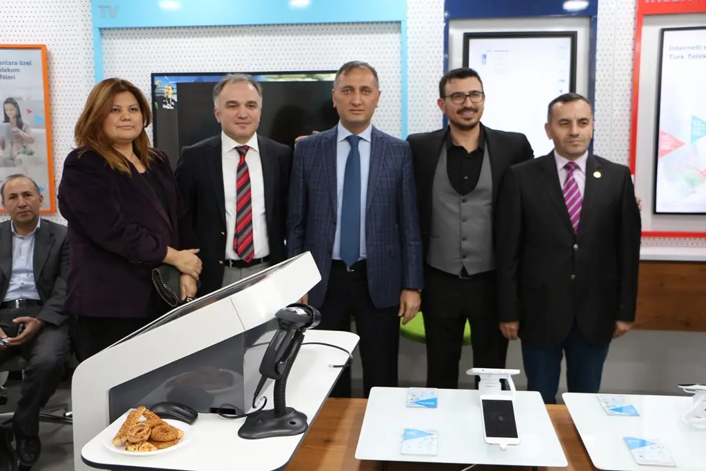 Haber: Yenilenen Türk Telekom Hendek Şubesi Açıldı - Galeri-4