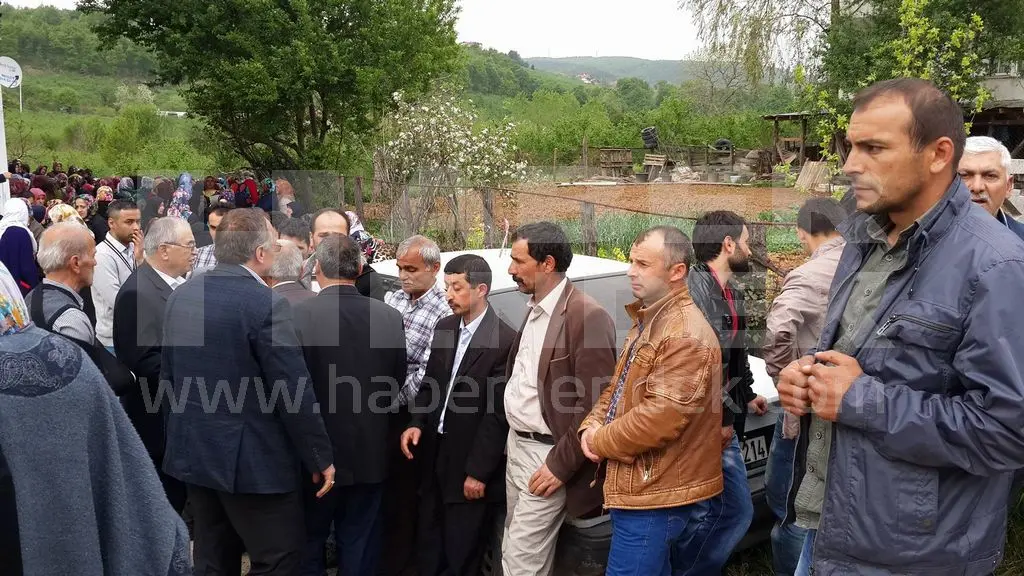Haber: Şentürk ve Tora Dualarla Son Yolculuklarına Uğurlandılar - Galeri-2