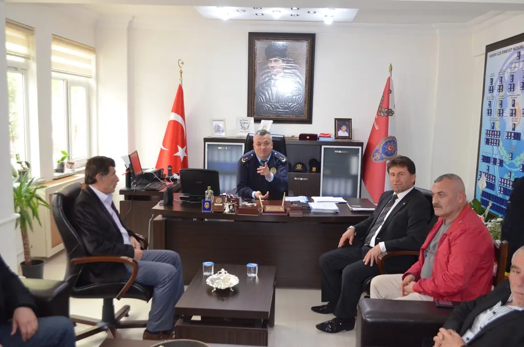 Haber: Spor Klüplerinden Ve Haberhendek’ten Emniyete Ziyaret - Galeri-1
