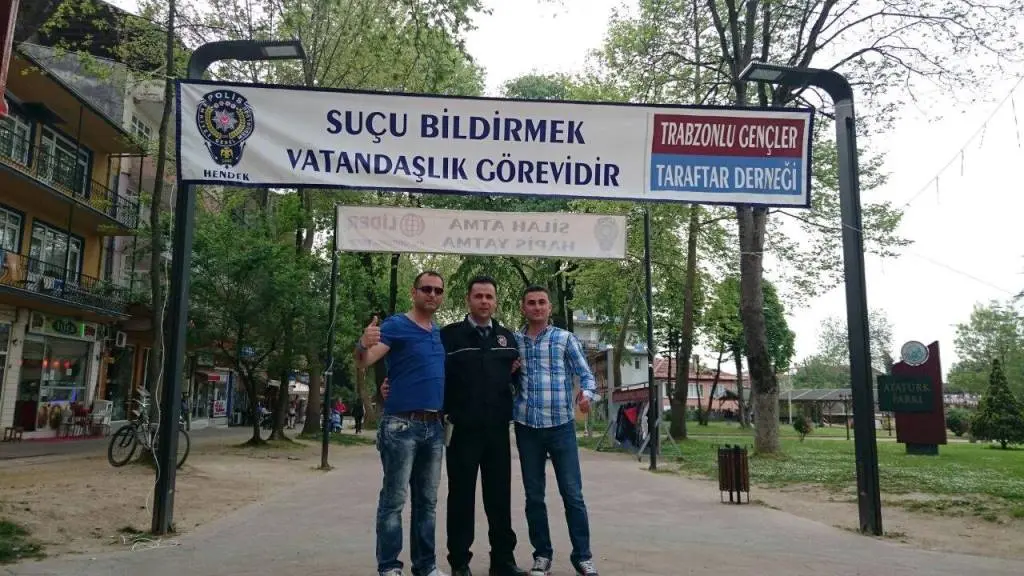 Haber: Trabzonspor Taraftar Derneğinden Polise Destek - Öne Çıkan