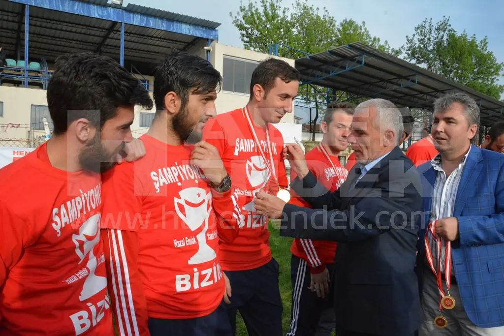 Haber: Şampiyon Boğazspor Kupasına Kavuştu - Galeri-18