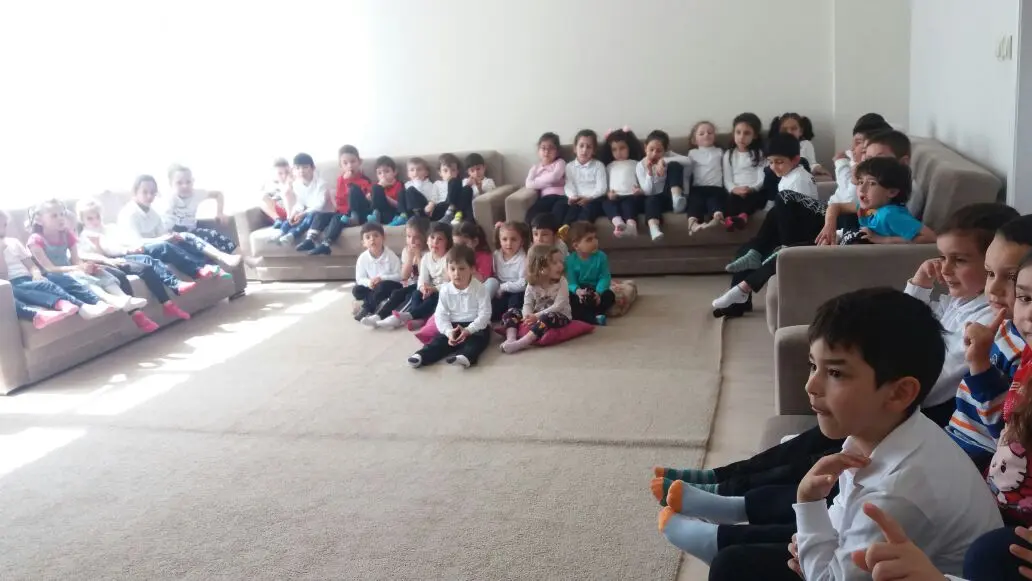 Haber: İrfan Mektebi Öğrencileri Polis Abilerini Çok Sevdi - Galeri-3