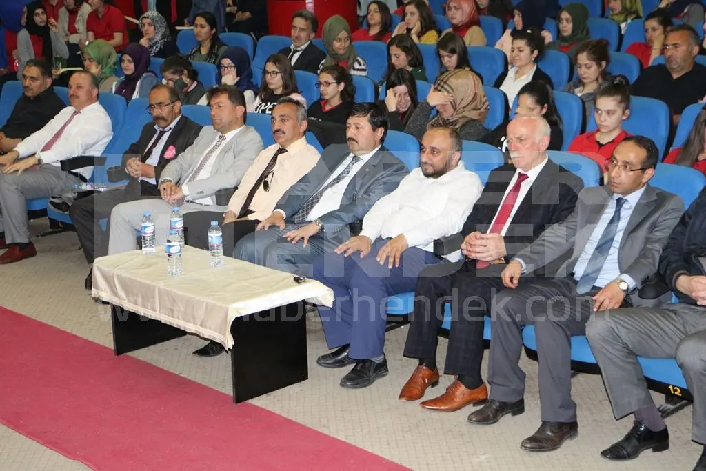Haber: Hendek Anadolu Lisesi Öğrencilerden Kutlu Doğum Programı - Galeri-1