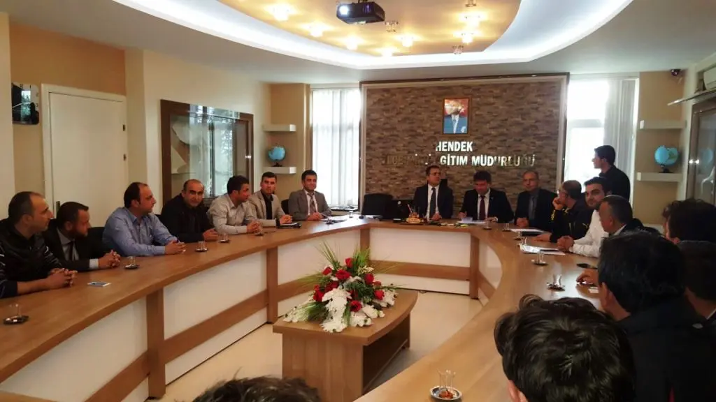 Haber: Hendek Kaymakamlık Futbol Turnuvası Başlıyor - Öne Çıkan