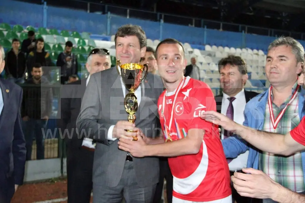 Haber: Büyük Kupayı da Alan Hendek Boğazspor'dan İkinci Zafer - Galeri-2