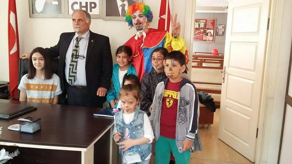 Haber: CHP Hendek 23 Nisan Standı Açtı - Galeri-1