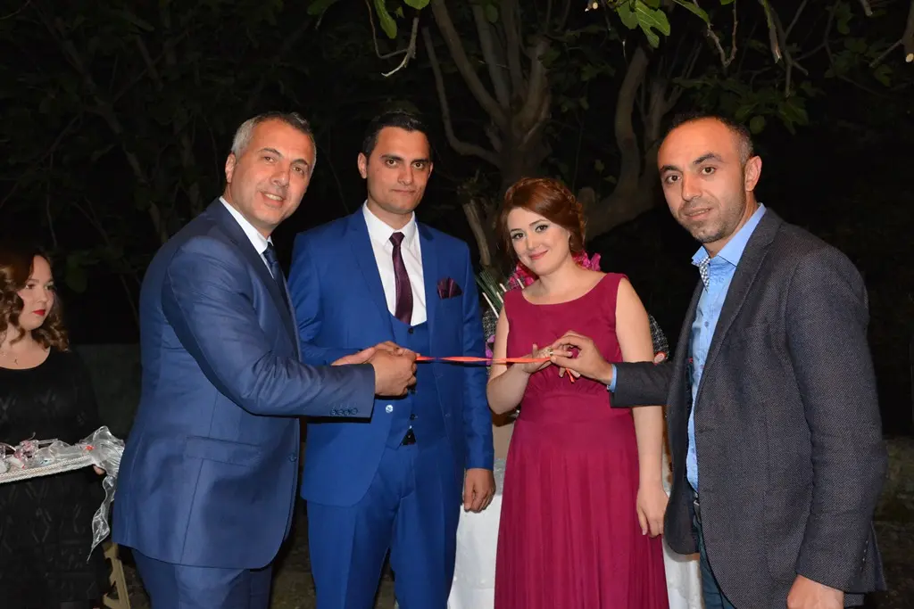 Haber: Pınar ve Tolga Evlilik Yolunda İlk Adımı Attılar - Öne Çıkan