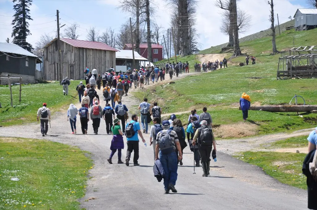 Haber: Doğaseverler Yaylaları Gezdiler - Galeri-1