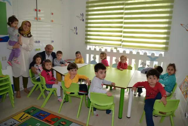 Başkan Püsküllü, minikleri ziyaret etti