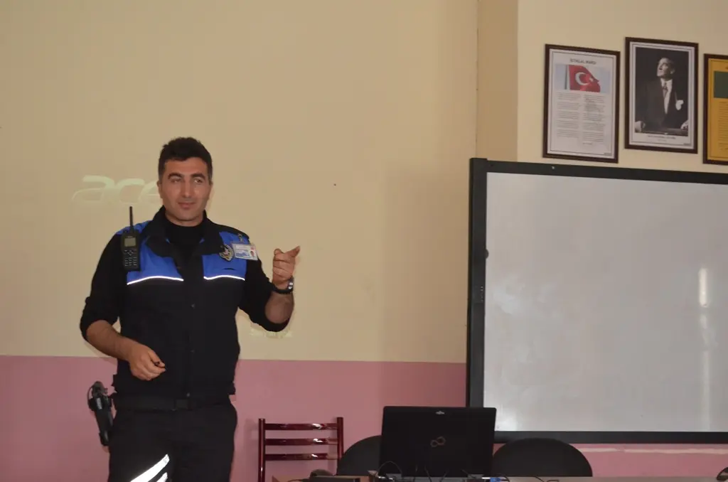 Haber: Uyuşturucu maddeler Felç ve Kanser riskini arttırır - Öne Çıkan
