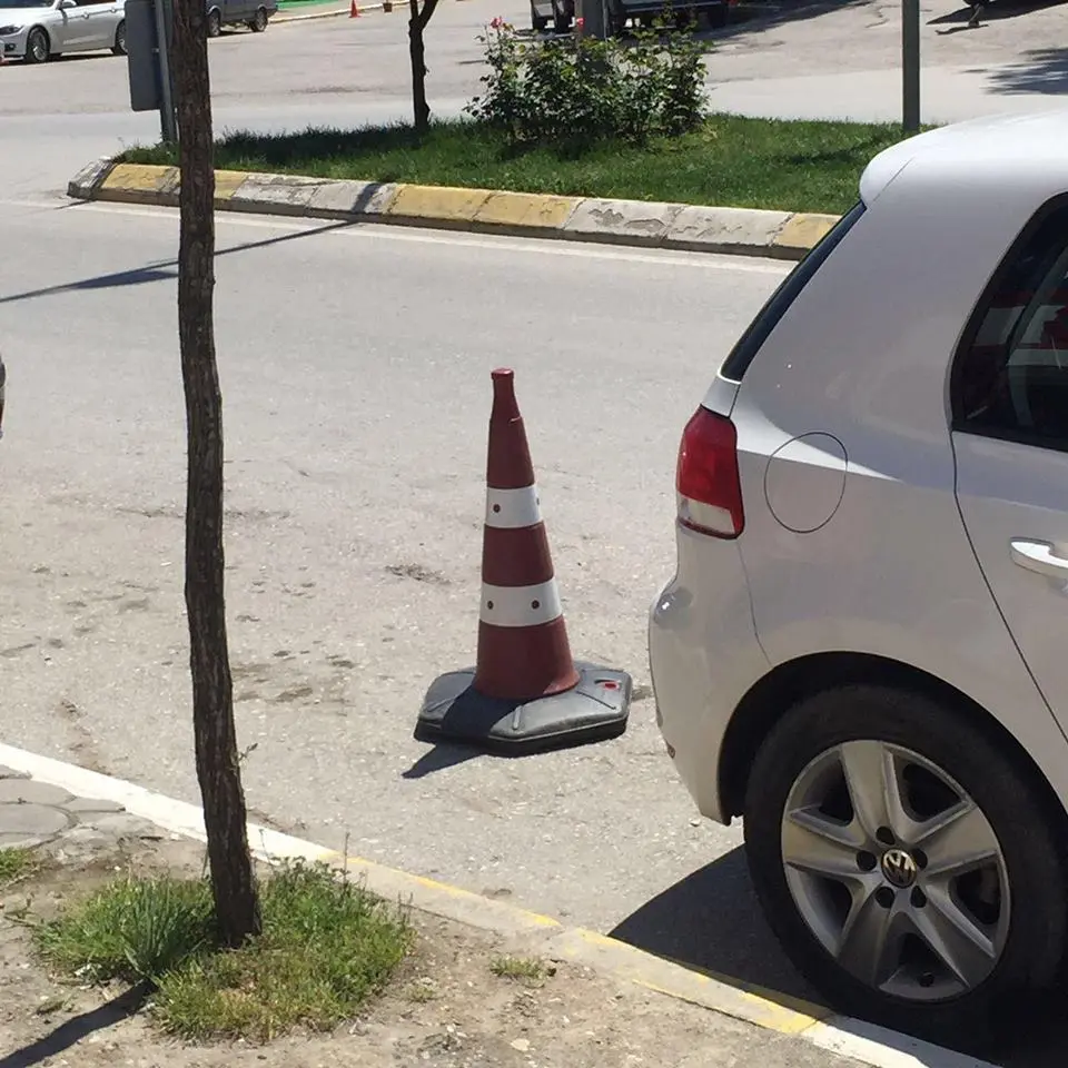 Haber: Meclis Üyesinin Kural Tanımaz Tavrı Tepki Çekti - Galeri-1