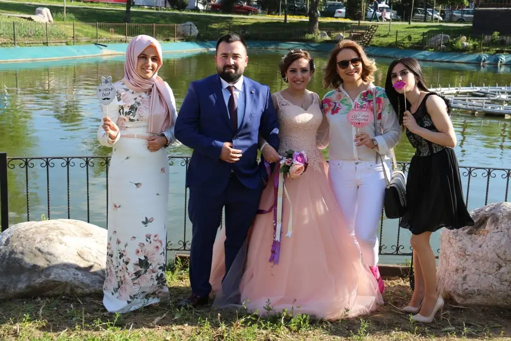 Haber: Serkan ve Mürvet Evlilik Yolunda İlk Adımı Attı - Galeri-1