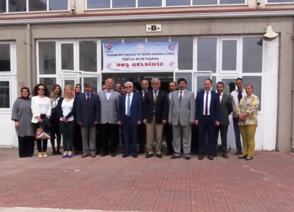 Haber: Hendek AKV’de Bilim Fuarı Şenliği - Galeri-2