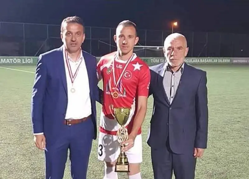 Haber: Hendek Boğazspor Olağanüstü Genel Kurur Kararı Aldı - Öne Çıkan
