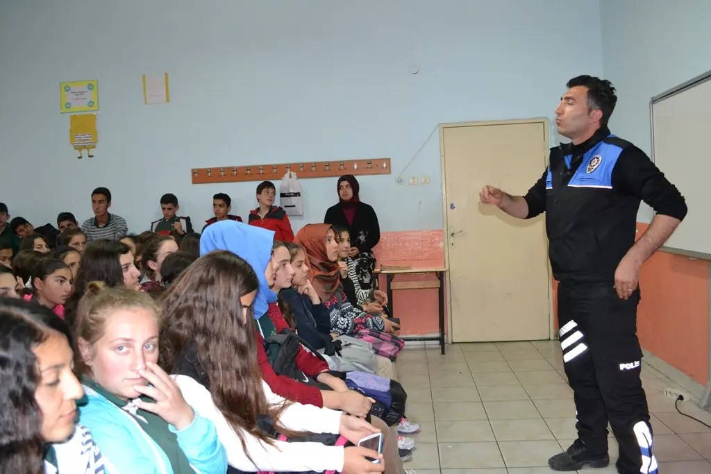 Haber: Uyuşturucu Maddeler Hayattan Keyif Aldırmaz - Öne Çıkan