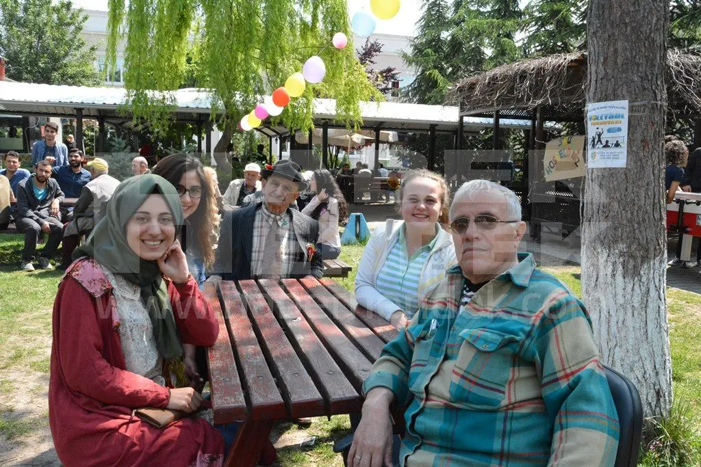 Haber: Dünün Gençleri İle Bugünün Gençleri Buluştu - Galeri-2