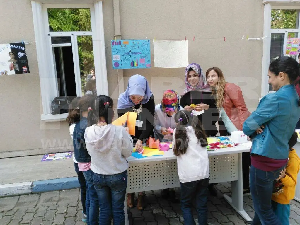 Haber: Eğitim Fakültesi Öğrencilerinden Bilim Şenliği - Galeri-4