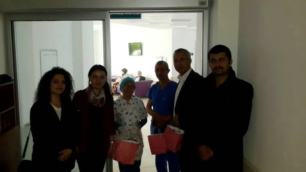 Haber: Babaoğlu ve Ülkücü Gençler Hemşirelerin gününü kutladı - Galeri-2