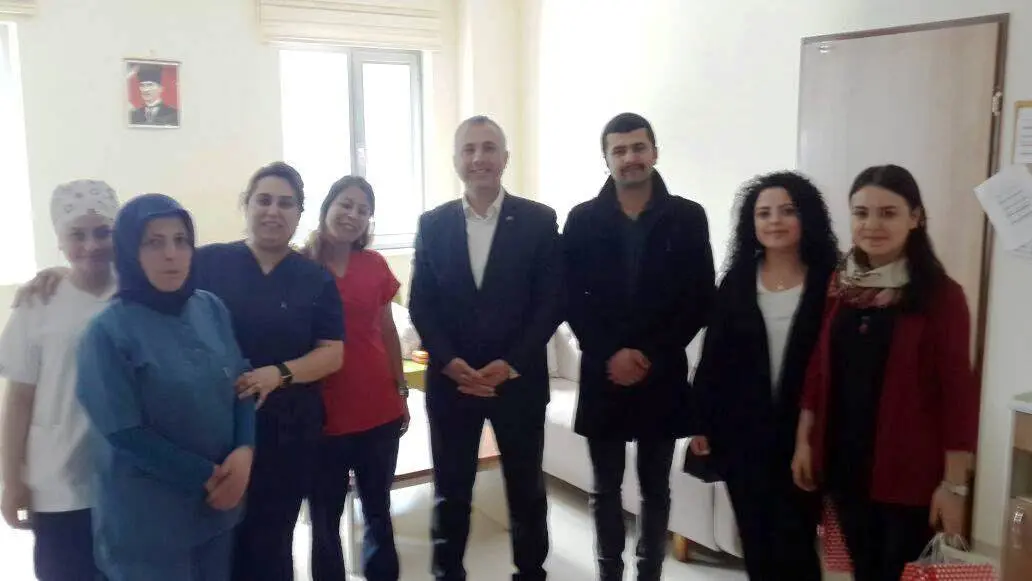 Haber: Babaoğlu ve Ülkücü Gençler Hemşirelerin gününü kutladı - Galeri-5