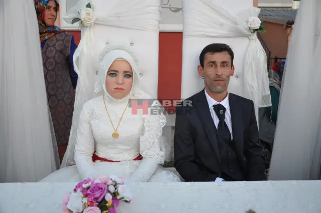 MİHRİBAN&MUSTAFA MUTLULUĞA YELKEN AÇTILAR