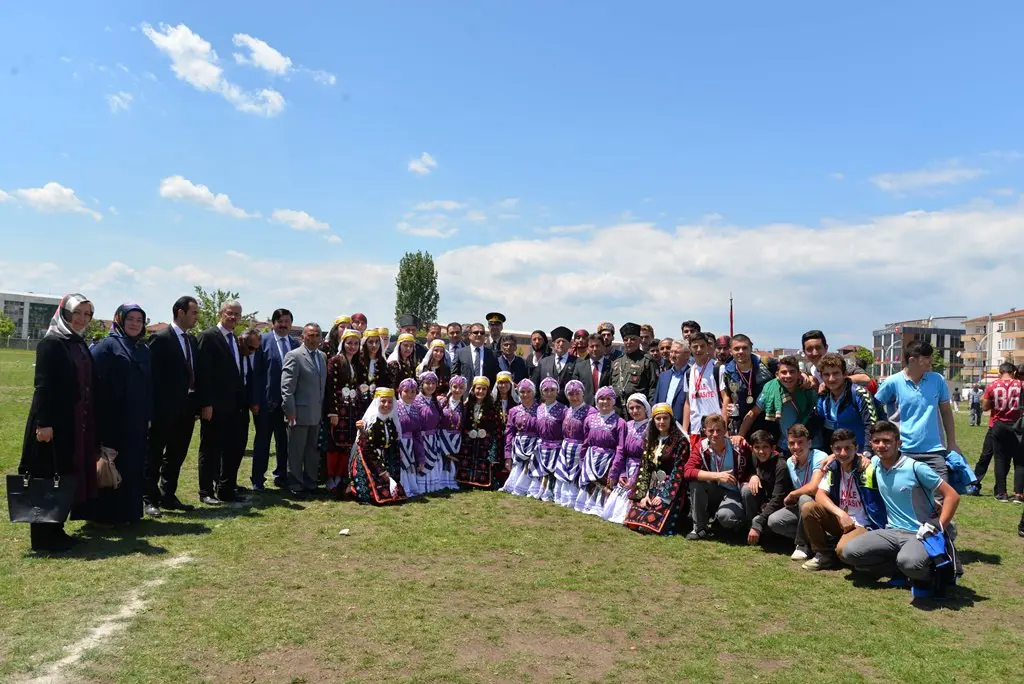 Haber: 19 Mayıs Hendek’te coşku ile kutlandı - Öne Çıkan