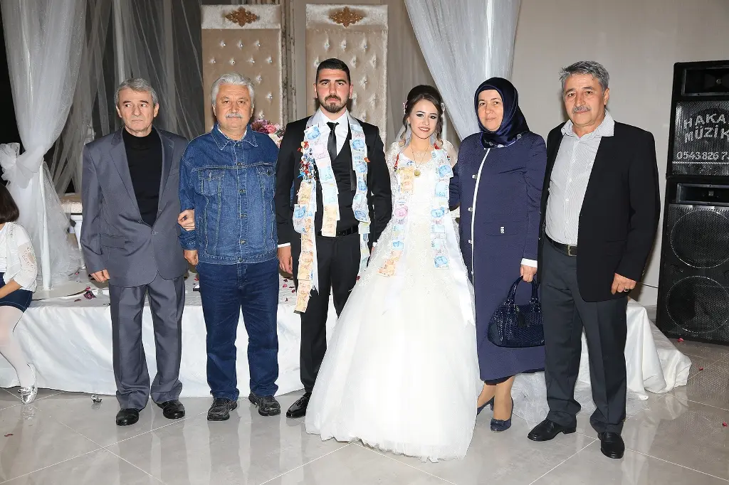 Haber: Tuğba ve Orçun Bir Ömür Hayata Yelken Açtılar - Galeri-4