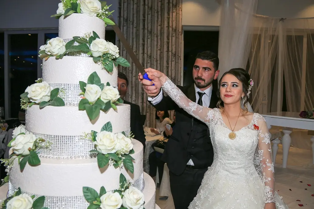 Haber: Tuğba ve Orçun Bir Ömür Hayata Yelken Açtılar - Galeri-3