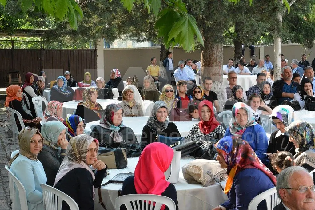 Haber: HİMDER Mezunları 4.Yılında da Buluşturdu - Galeri-8
