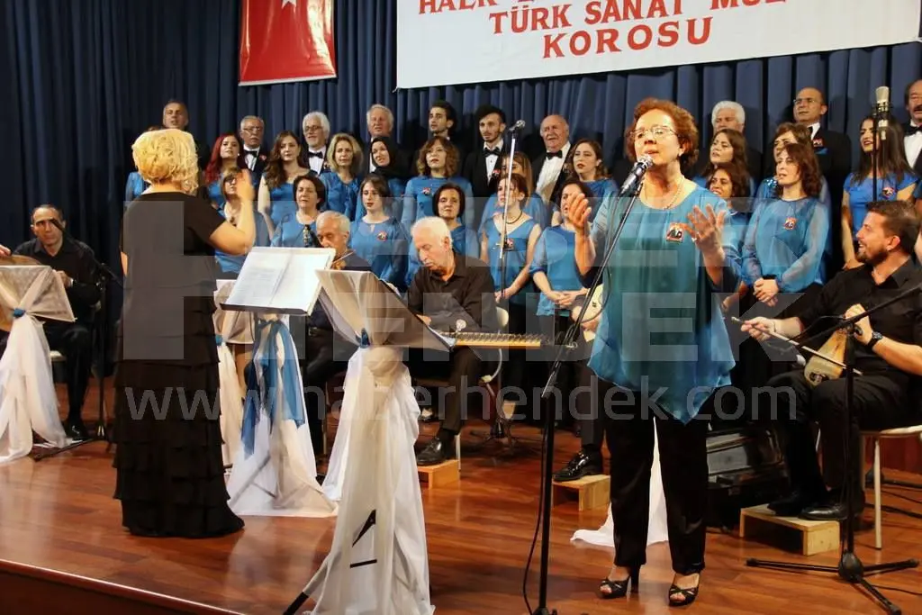 Haber: Türk Sanat Müziği Korosu İkinci Kez Sahne Aldı - Galeri-2