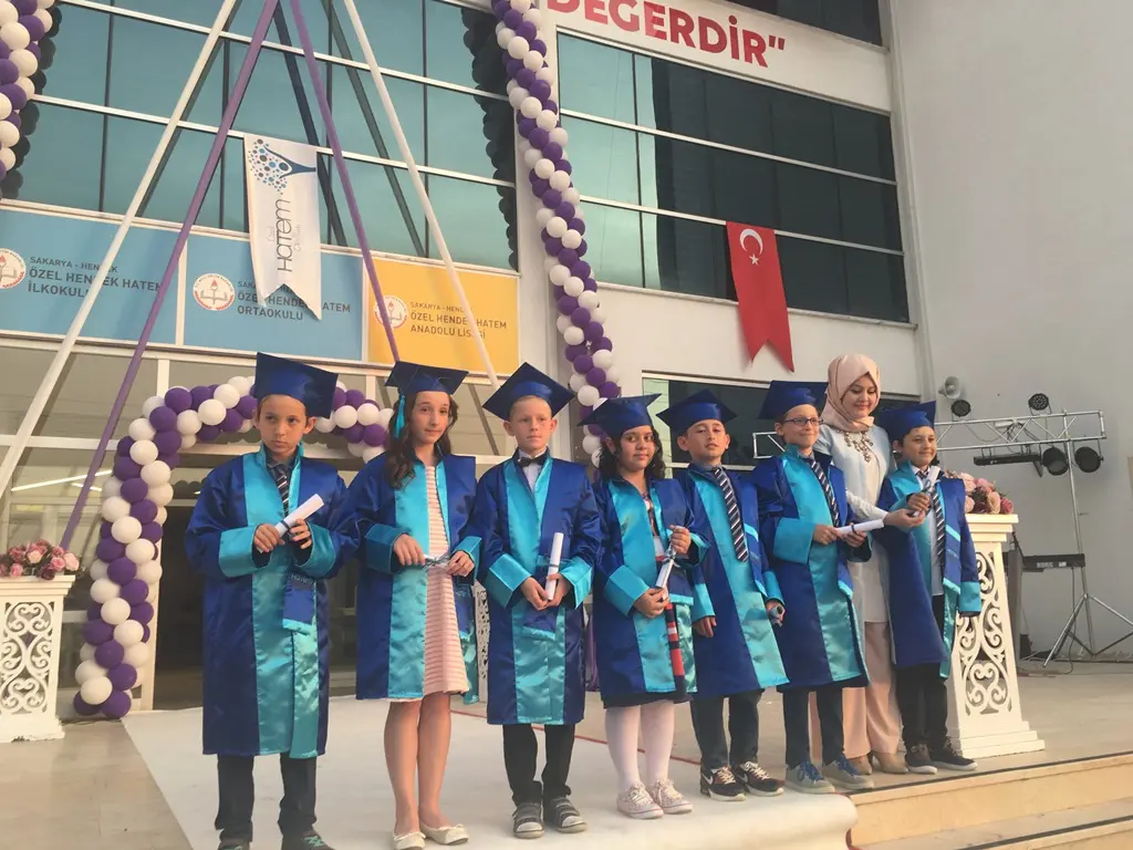 Haber: Özel Hendek Hatem Okulunuda İlk Mezuniyet Heyecanı - Galeri-4
