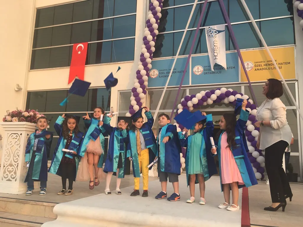 Haber: Özel Hendek Hatem Okulunuda İlk Mezuniyet Heyecanı - Galeri-3