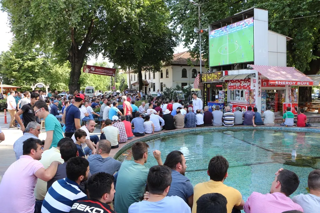 Haber: Milli Maça Yoğun İlgi - Öne Çıkan