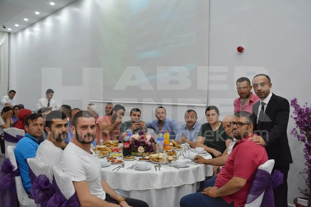 Haber: Tutkunlar Yapı’nın İftarına Yoğun İlgi - Galeri-3