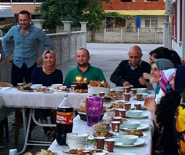 Haber: Gelişimsel Yaklaşım Rehabilitasyon Merkezi İftarda Bir Araya Geldi - Galeri-1