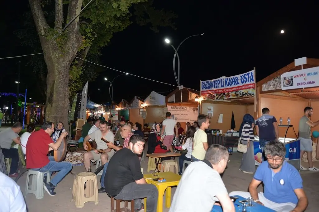 Haber: Kardeşlik şehri Hendek’te dolu dolu Ramazan - Galeri-1