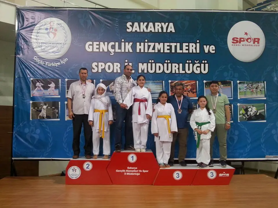 Haber: Yeşilyurt Karate Takımından 13 Madalya - Galeri-2