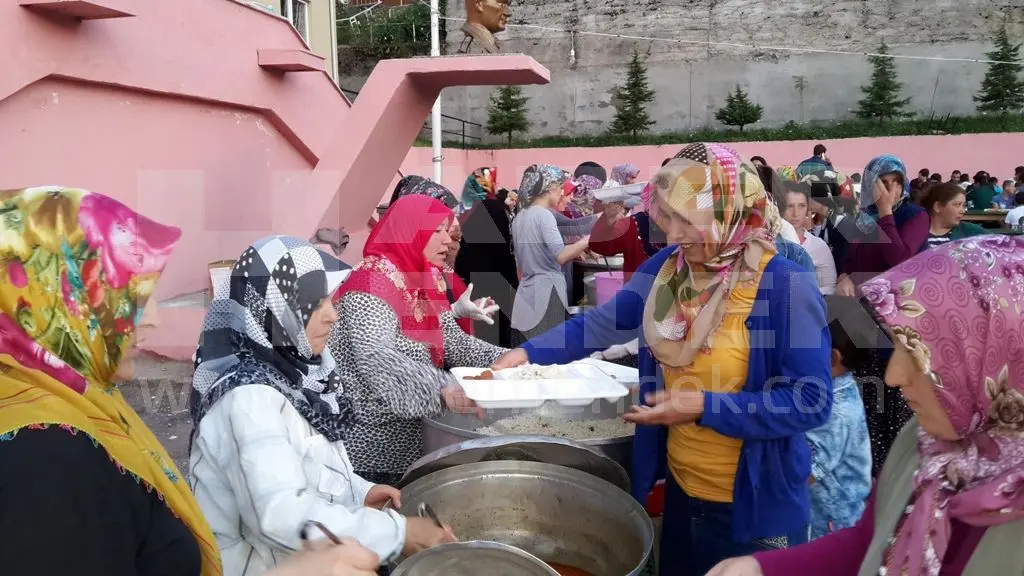 Haber: CHP Dikmen’de İftara Katıldı - Galeri-2