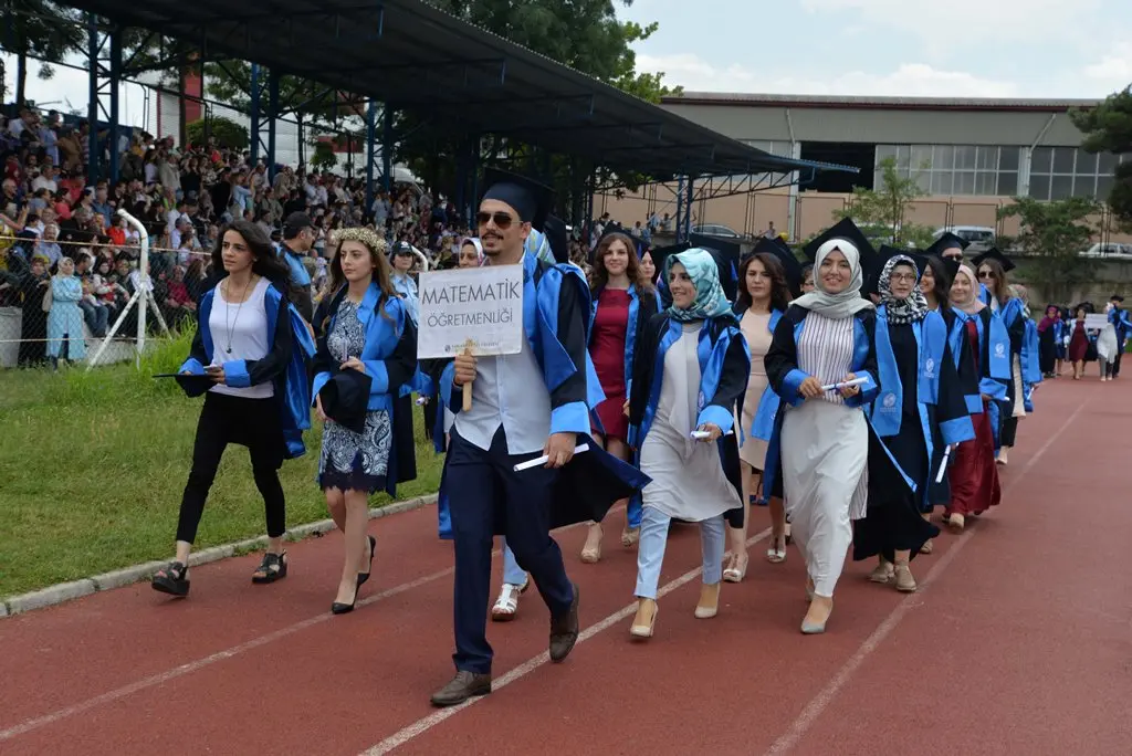 Haber: Eğitim Fakültesi’nde kepler havaya atıldı - Galeri-1