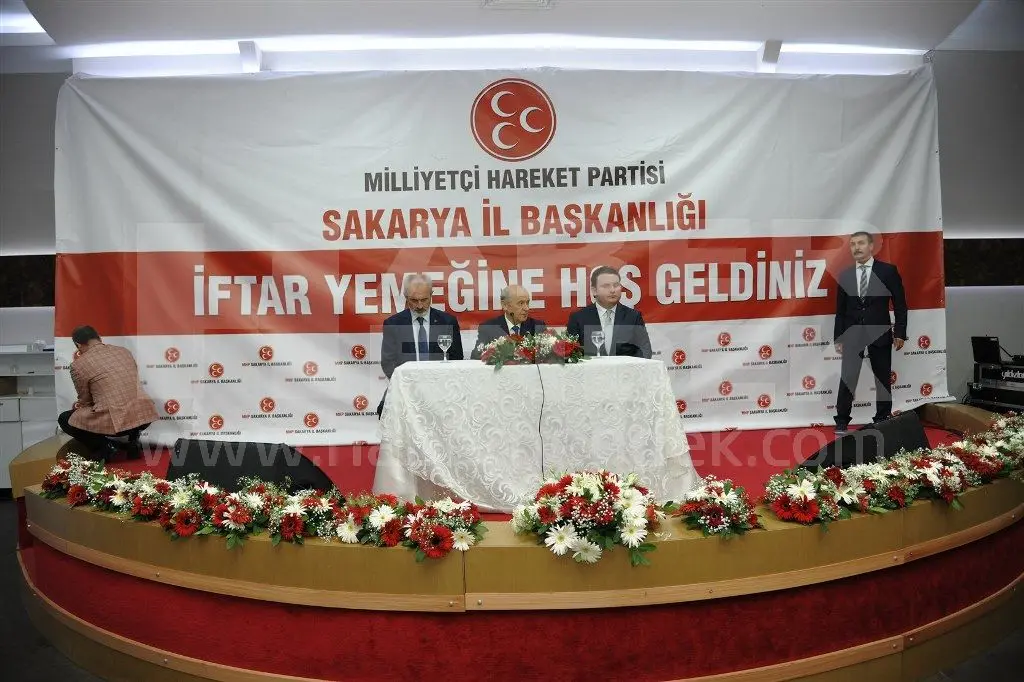 Haber: MHP Lideri Bahçeli Sakarya’da Coşku İle Karşılandı - Galeri-4