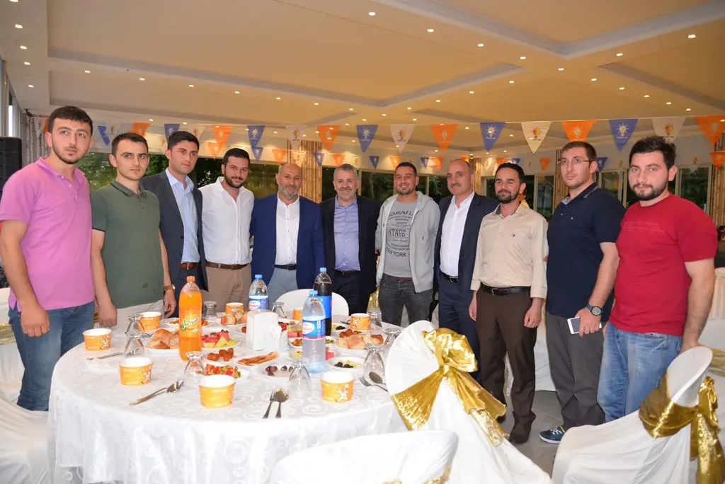 Haber: Ak Parti'den iftarlı danışma toplantısı - Galeri-1
