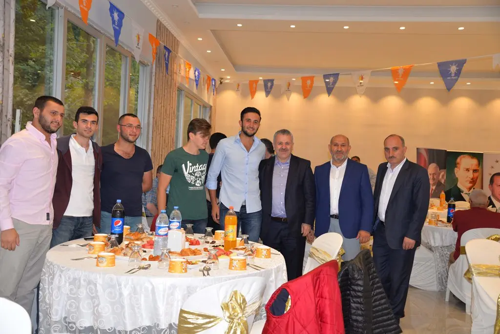 Haber: Ak Parti'den iftarlı danışma toplantısı - Galeri-2