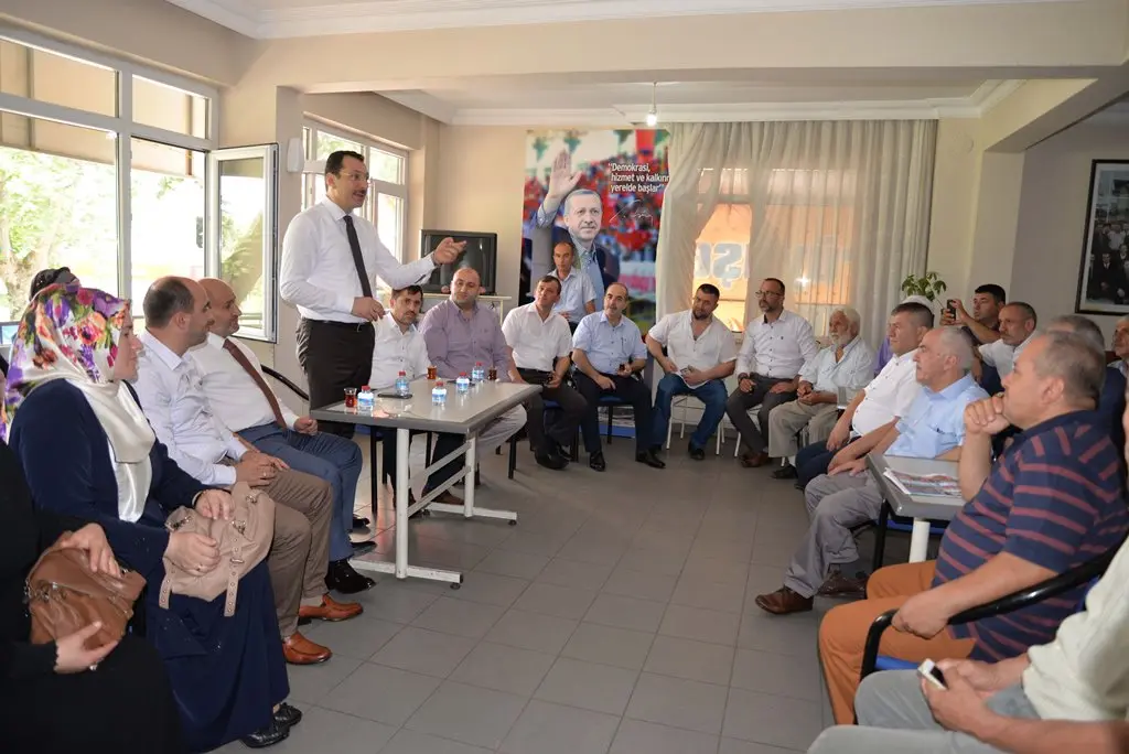 Haber: AK Parti Hendek İlçe Teşkilatı bayramlaştı - Galeri-1