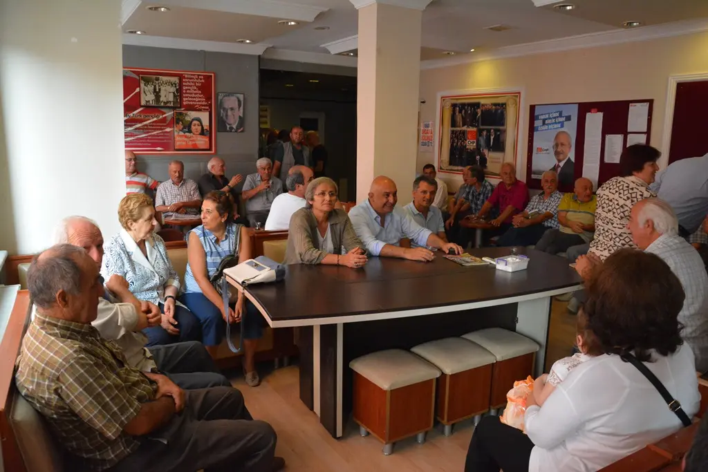 Haber: CHP Hendek Bayramlaştı - Galeri-2
