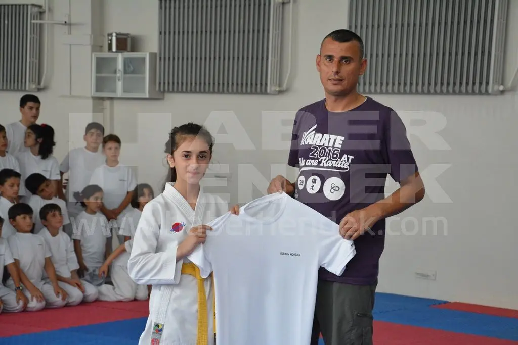 Haber: Başkurt Karatecilere jest yaptı - Galeri-2
