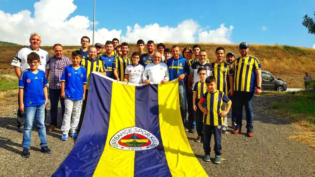Haber: Hendek’li Fenerbahçe Taraftarları Topuk Yaylasında - Galeri-1
